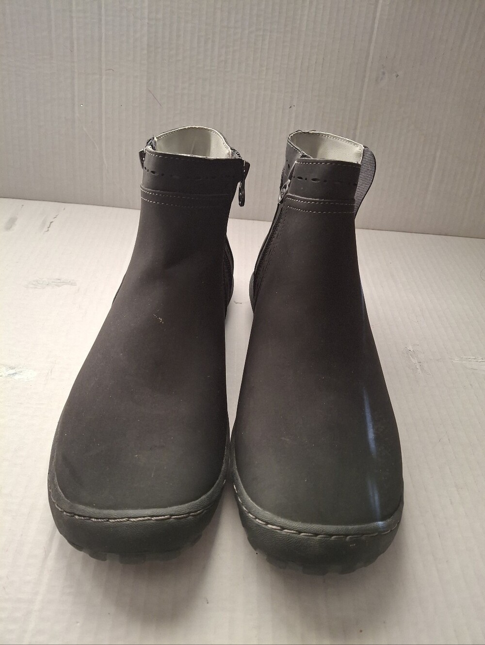 JBU Black Ankle Boots (Jambu)